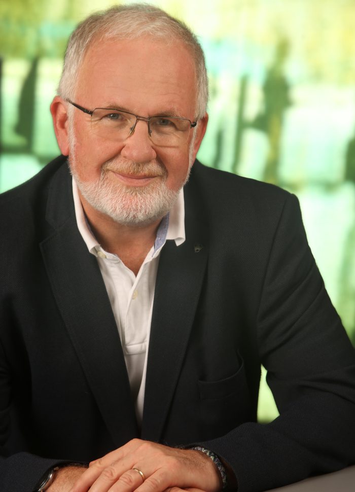 Prof. Dr. Wolfgang Bauer